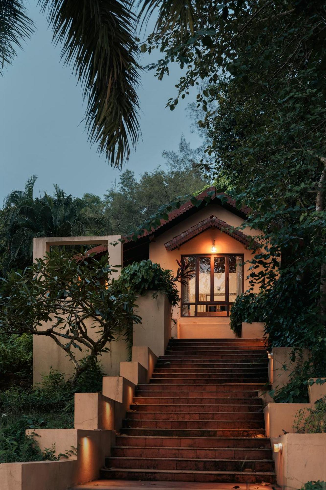 Sai Vishram Beach Resort Bainduru Eksteriør billede